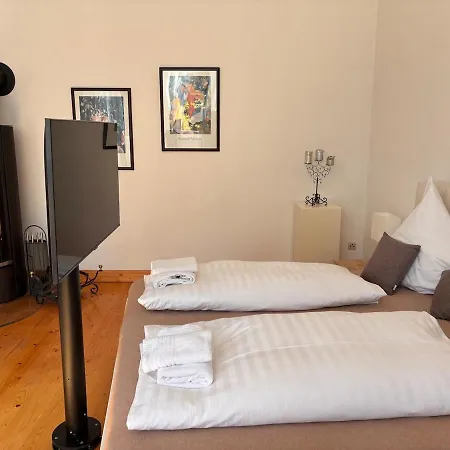 Einhorn - Altstadt - Stilvoll Besonders Apartmán